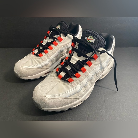 AirMax 95 - Picture 2 of 12